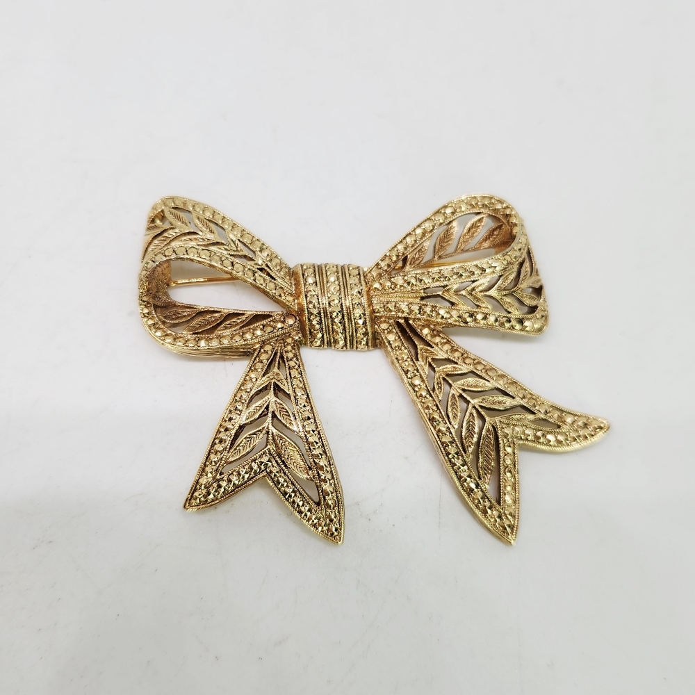 Vintage 1928 Marcasite Bow Brooch Gold Tone Large Victorian Revival Pin Romantic